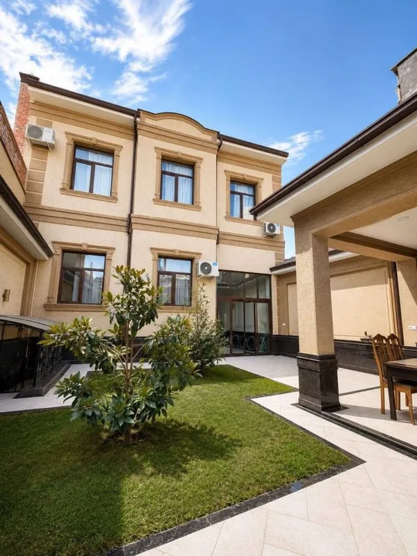 Продажа Дома Буюк Ипак Йули супер локация — фото 1