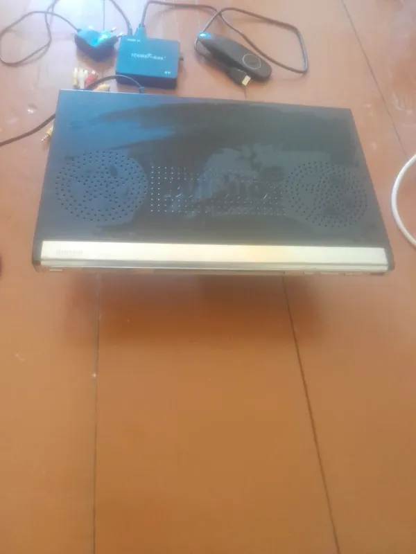 дрель ва DVD сотилади