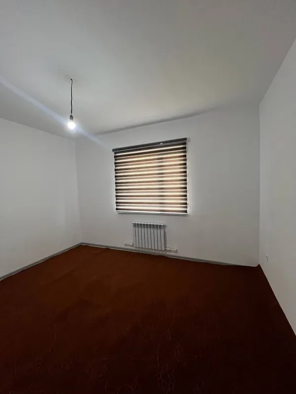 Beskent „Avroradan” Yangi 3 xonali kvartira ijaraga beriladi.