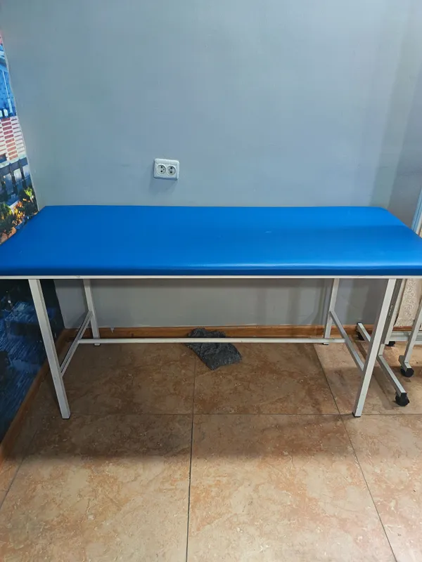 kushetka bu 4 ta sotiladi