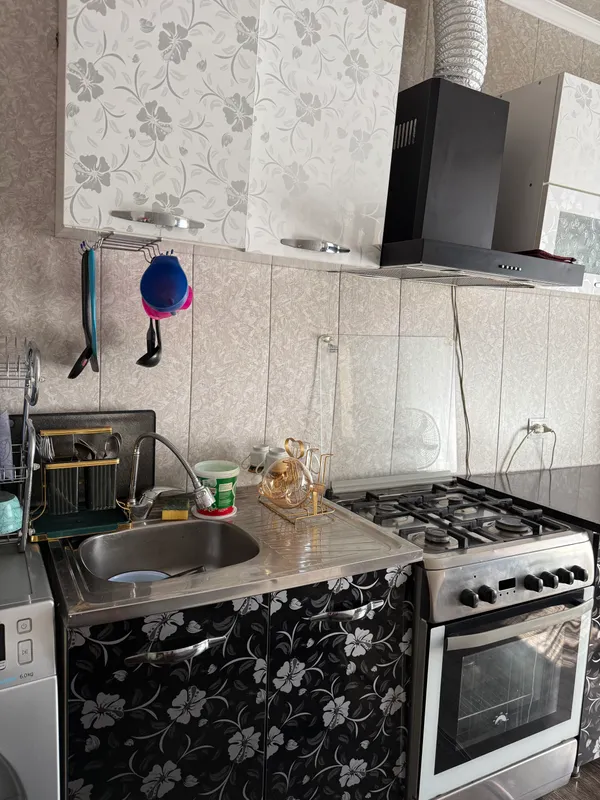 Кухонный гарнитур — фото 1 Кухонный гарнитур — фото 1