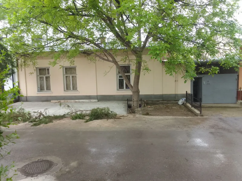 Пол дома 2 сотки на Хамида Сулеймана
