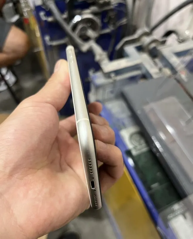 iPhone 11 oq 128 gb 4 iPhone 11 oq 128 gb 4