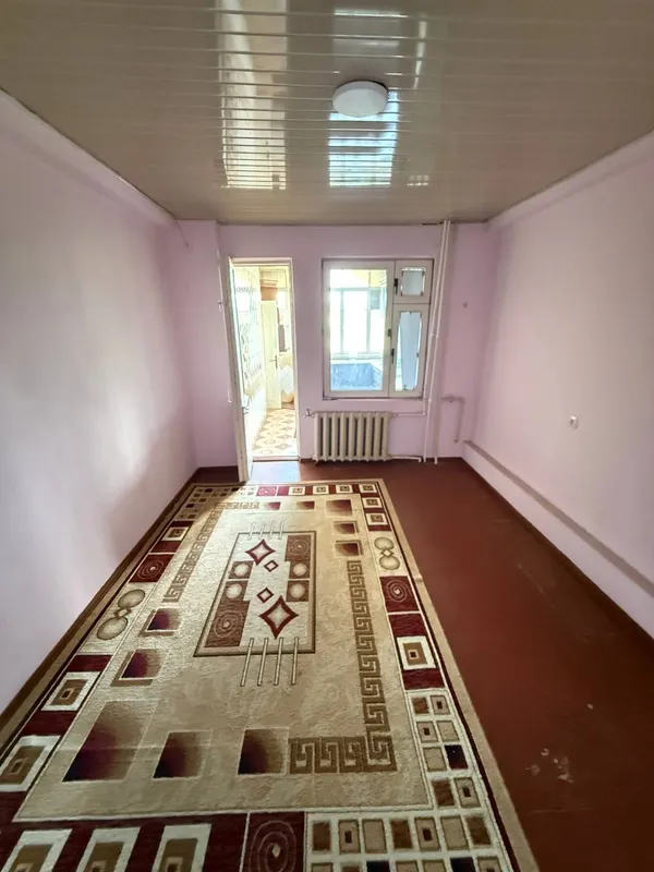 ПРОДАЕТСЯ 5 комнатная квартира на Дружбе Народов 10