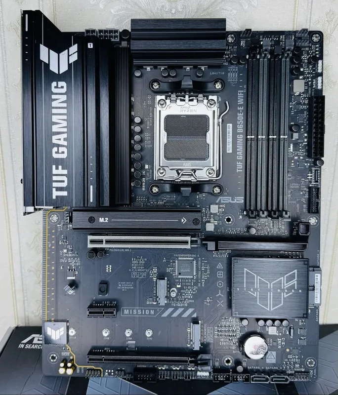 Asus Tuf Gaming B650E-E WIFI7 DDR5 AM5