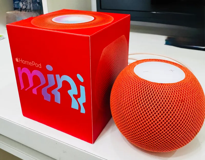 Apple HomePod mini (orange)
