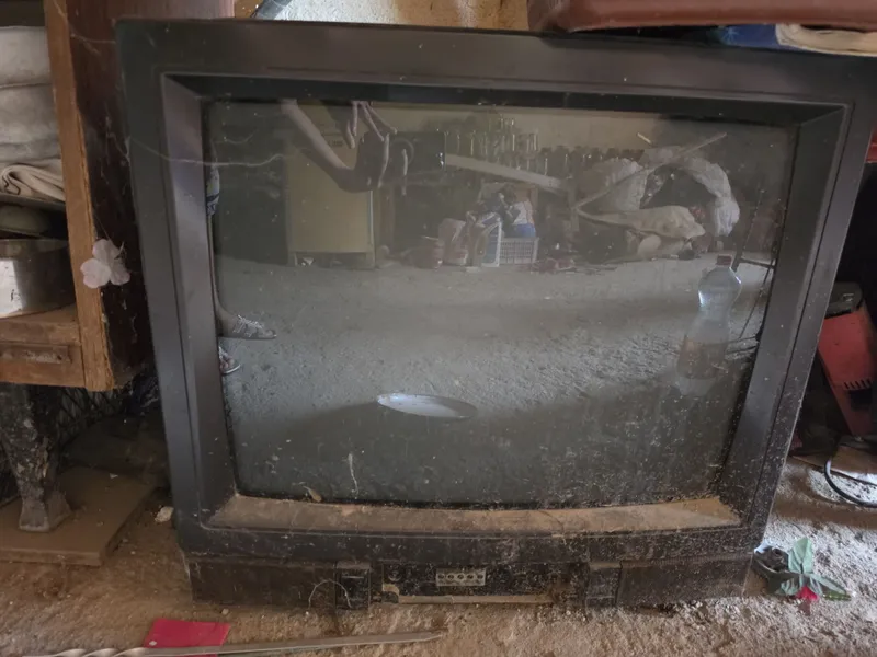 Eski televizor sotiladii 2 Eski televizor sotiladii 2