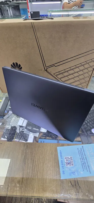 Huawei MateBook 14