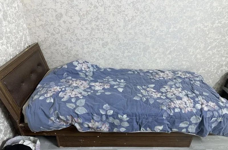 Диван с матрасом, 2 шт. 2 Диван с матрасом, 2 шт. 2