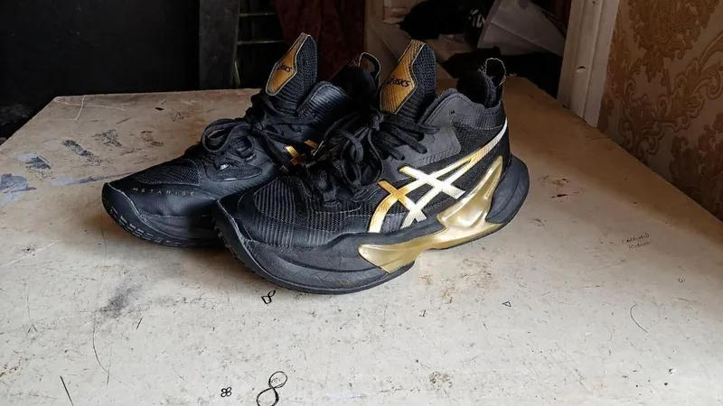 Asics metarise paris2 — фото 2