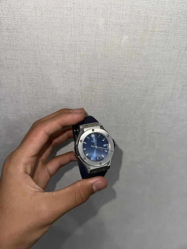 Часы Hublot темно синие 1 Часы Hublot темно синие 1