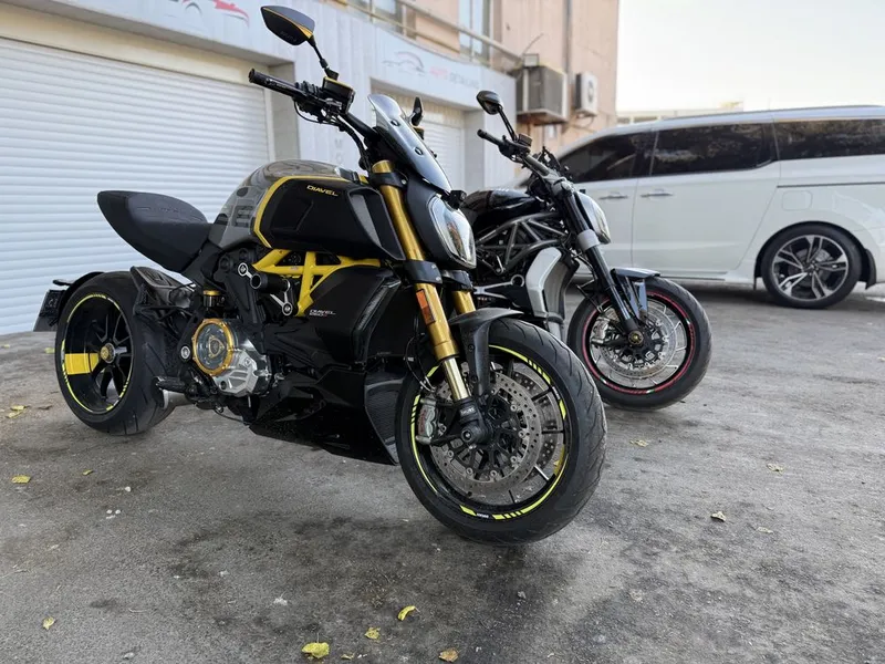 Продаю два мотоцикла Ducati 2 Продаю два мотоцикла Ducati 2