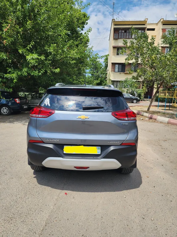 Продается Chevrolet Tracker 2 Premier 2023 г. 5 Продается Chevrolet Tracker 2 Premier 2023 г. 5