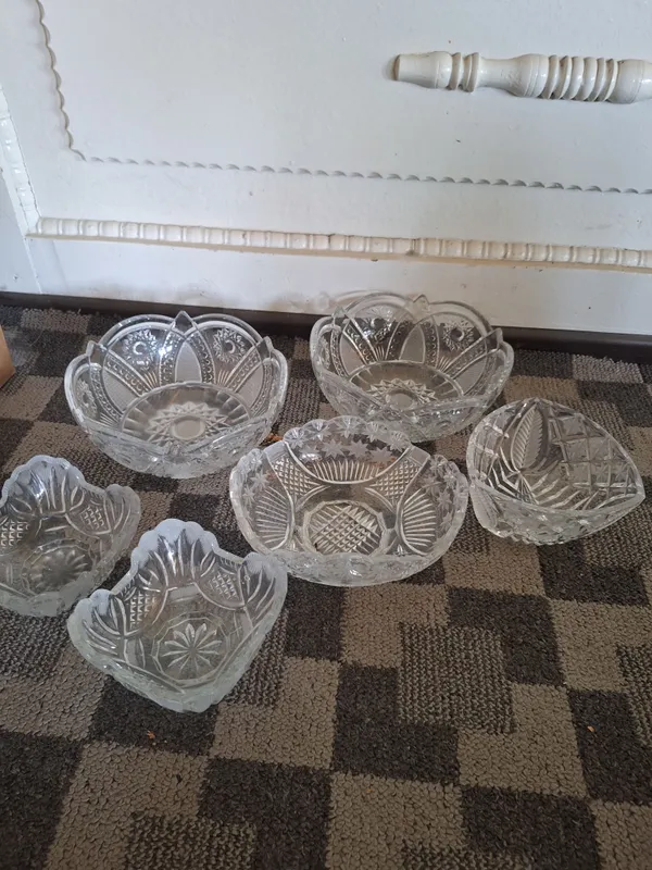 xuristal idish