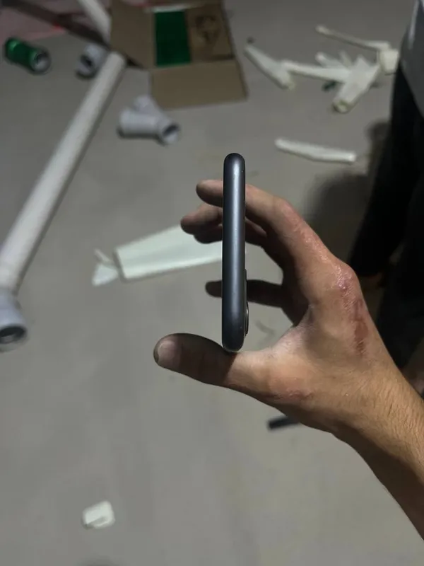 Iphone 11 qora yomkist 73% — фото 6