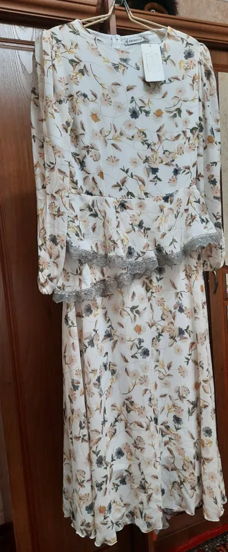 Платье женское