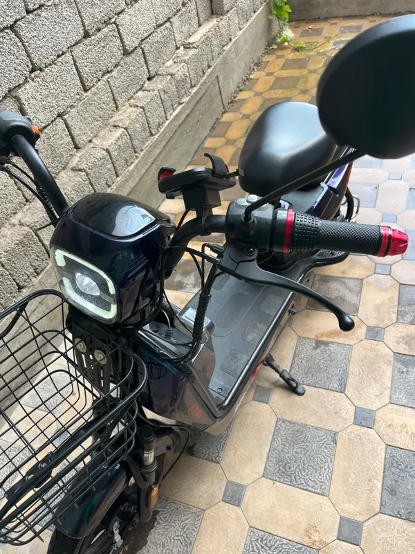 Bonvi elektroskuter