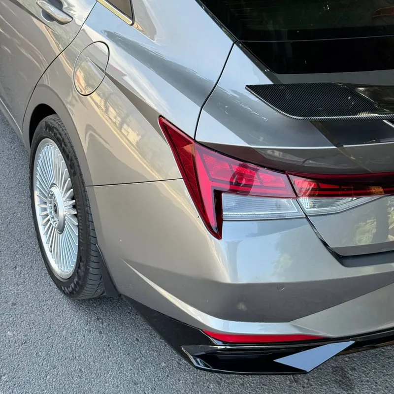 Hyundai Elantra full 6 Hyundai Elantra full 6
