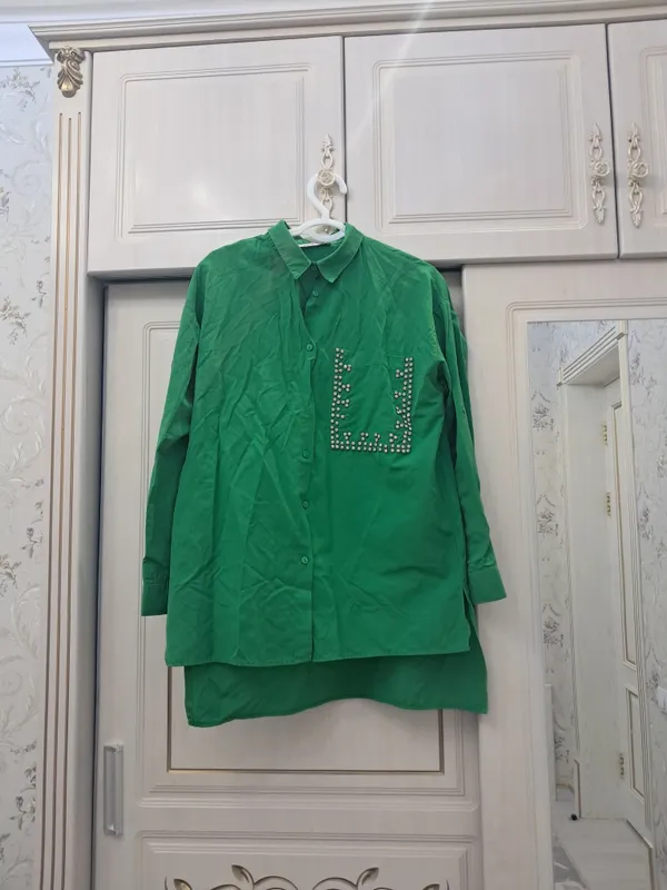 Зелёная рубашка