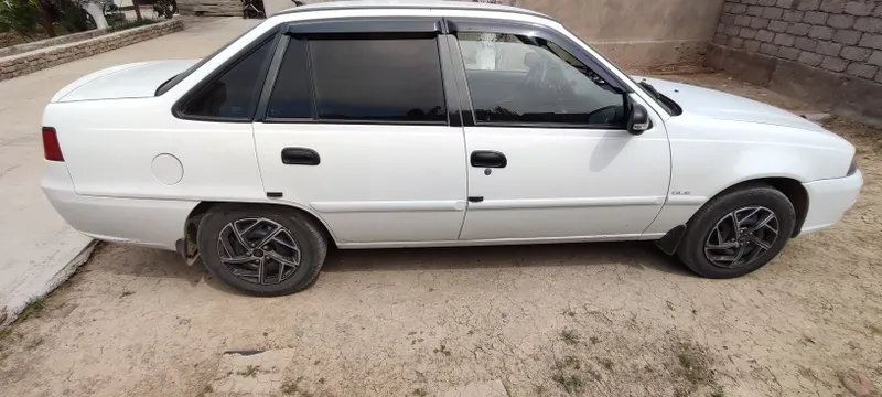 Chevrolet nexia2 1.5 sons gibrid holati ideal srochnoo sotiladi 1
