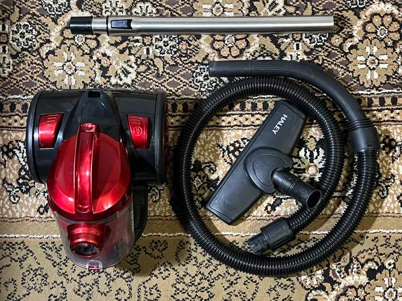 Пылесос HALEY HY-925 9 Пылесос HALEY HY-925 9
