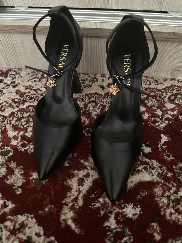 Tufli VERSACE 3