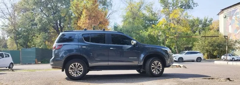 Shevrolet Trailbazer LTZ 3