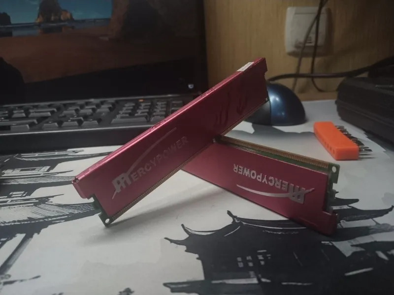 Комплект поставил и работай P43T+ E5400 + 2x2 1600