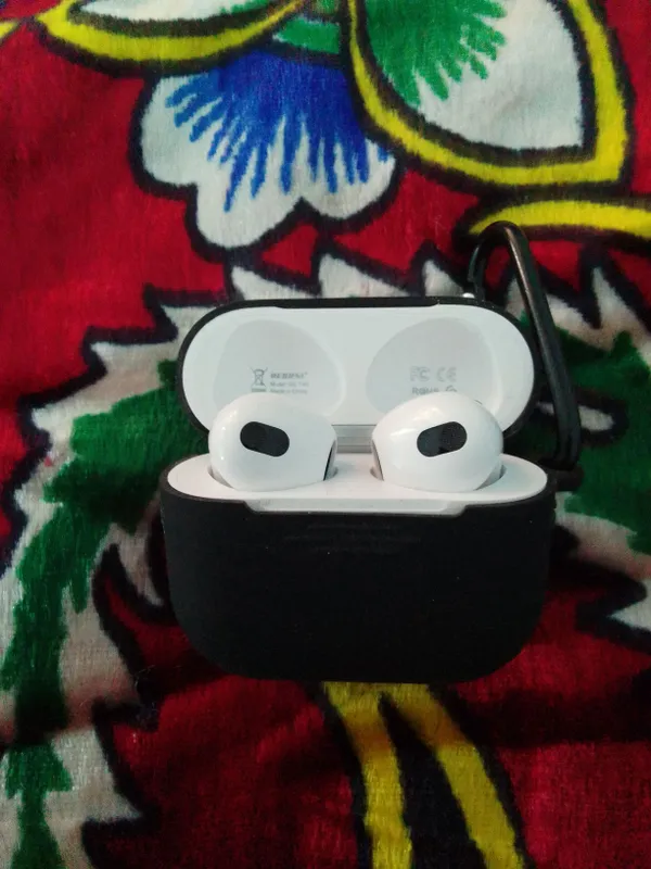 Air pods 3 pro Air pods 3 pro