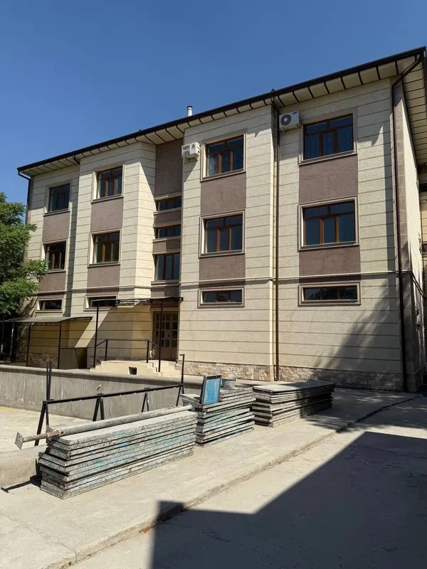 14 соток с готовым зданием 1700м²/Циалковская — фото 1