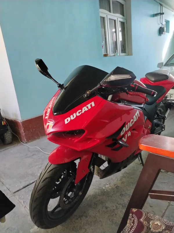 Dugati Panigali Электробайк — фото 1