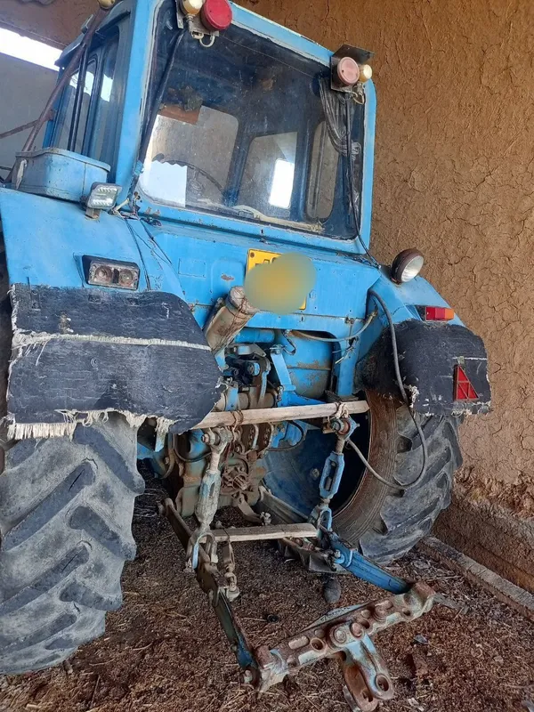 Traktor Belarus 82 L 2