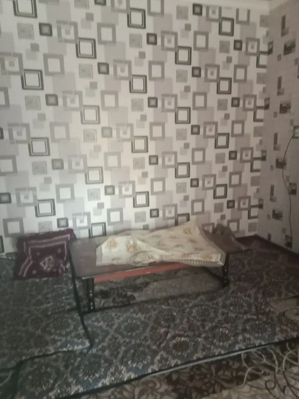 Uy sotiladi 2 xonali 4 Uy sotiladi 2 xonali 4