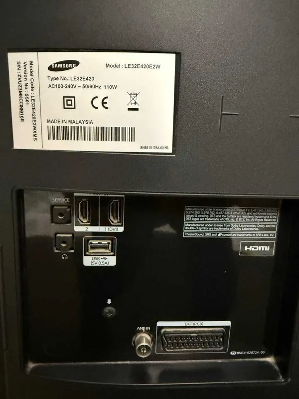 Продается телевизор Samsung (32") + тумба + DVD-плеер — фото 2
