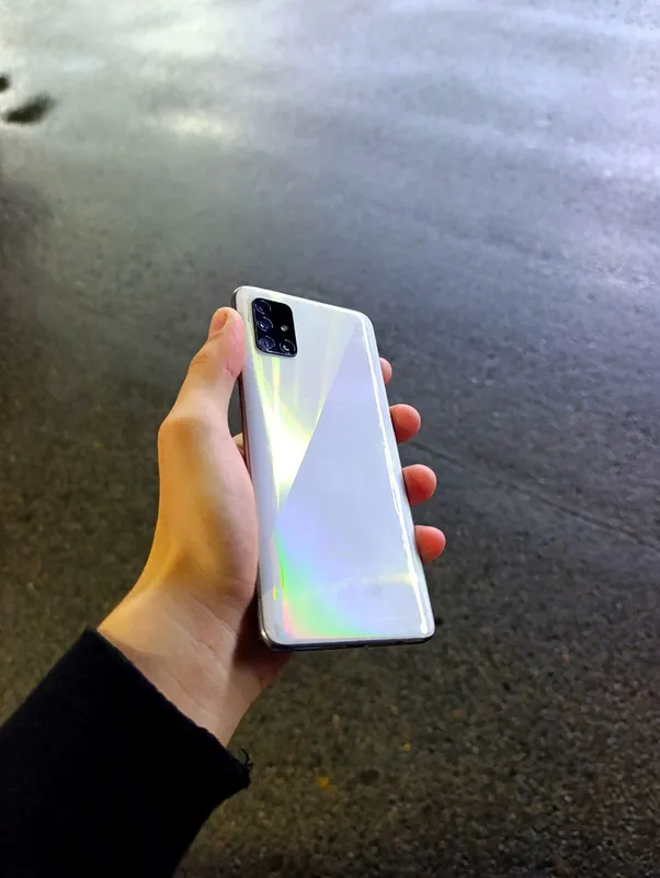 Нераспакованный идеальный Samsung A51 1 Нераспакованный идеальный Samsung A51 1