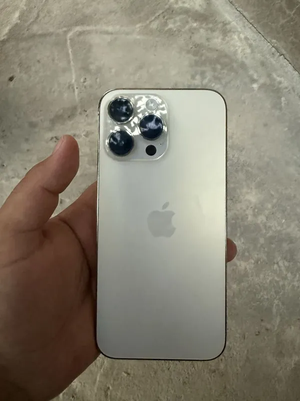 iPhone 14 pro max 1
