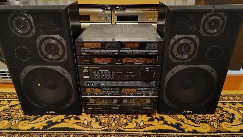 Муз.центр Aiwa cds-555 — фото 1