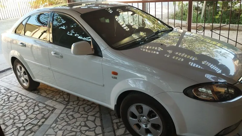 Gentra avtomat satiladi 1
