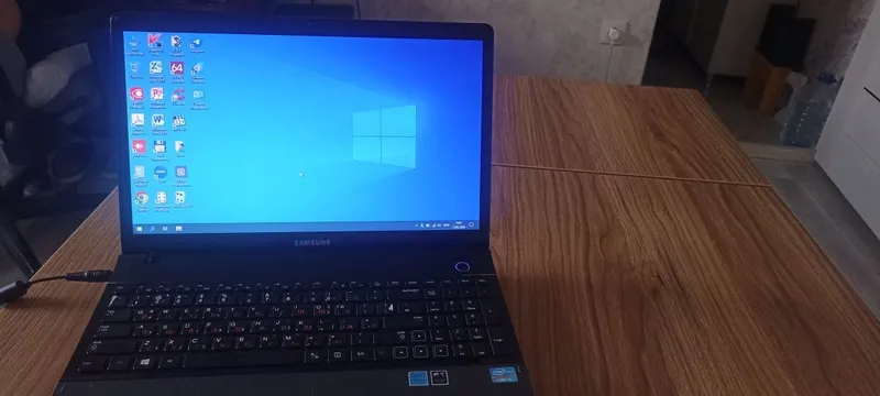Продается Ноутбук для работы и учёбы i5 8GB Windows 10 Pro