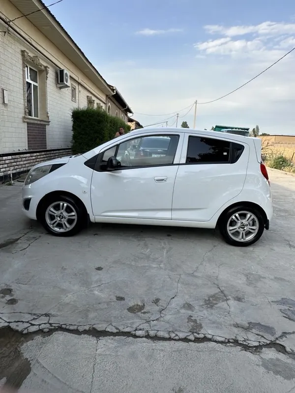 Chevrolet Spark oq Mexanika 2017 — фото 1
