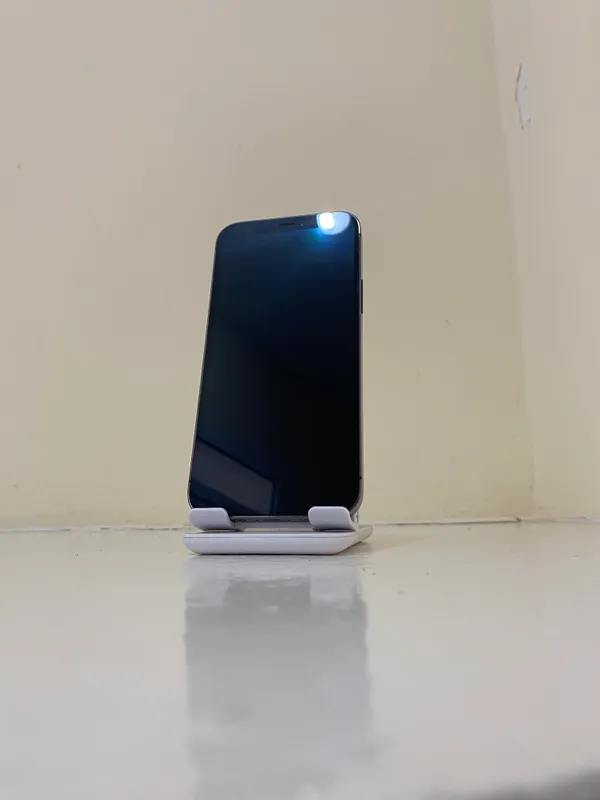 iPhone 12 Pro (128) ideal aybi yoq srochna — фото 1