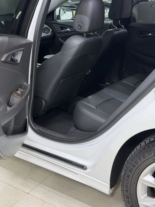 Malibu 2 Premier 2020 yil Probeg 68.000 km 10