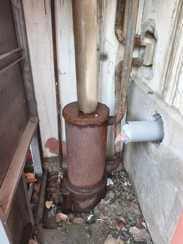 Продается газовый котел 2