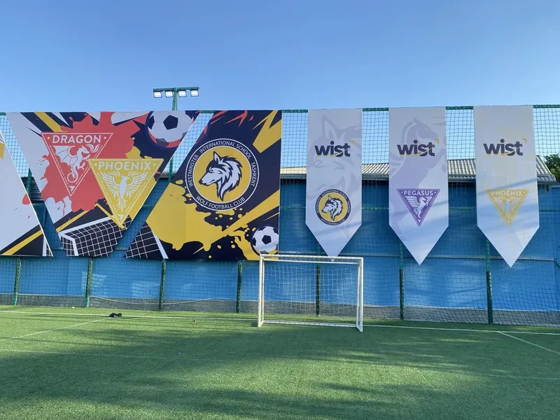 Tashqi reklama banner yonuvchi harflar 1