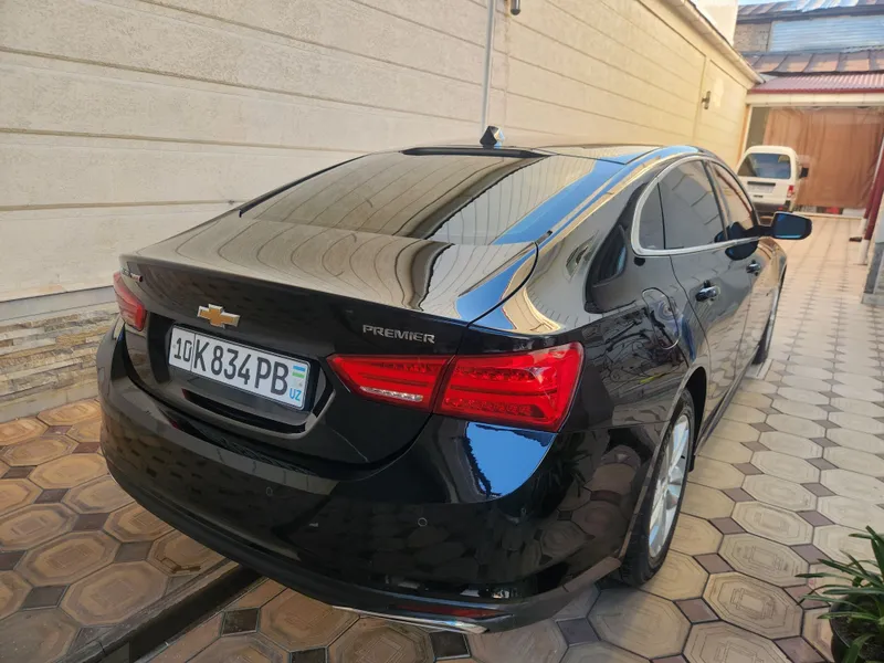 Malibu Chevrolet Kirasaka Toza Ozimnki Tortta Baloni Yengi Ishi yoq 3