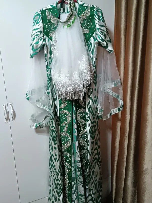Kelin libos ansambil