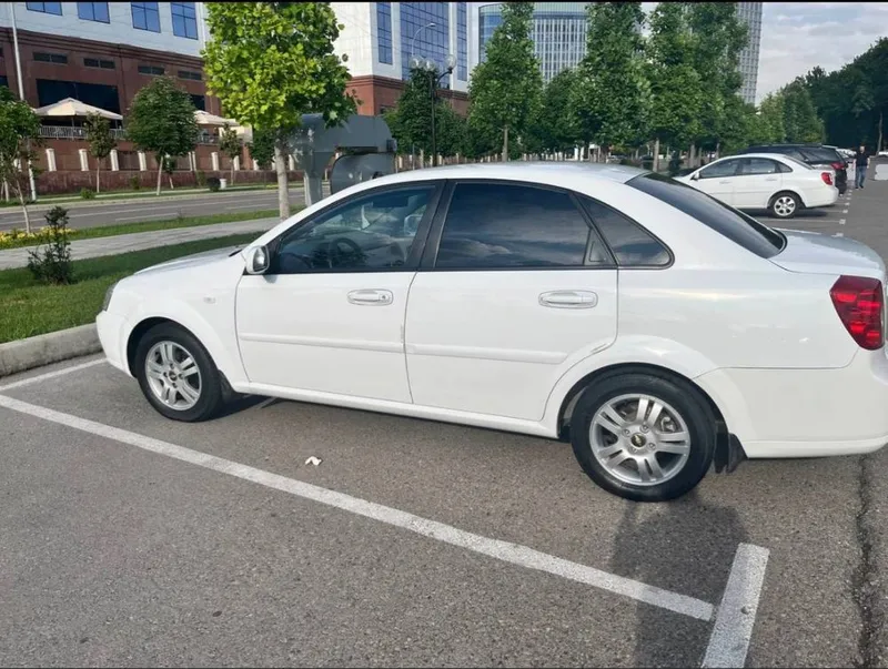 Lacetti 2011 srochna 2 Lacetti 2011 srochna 2