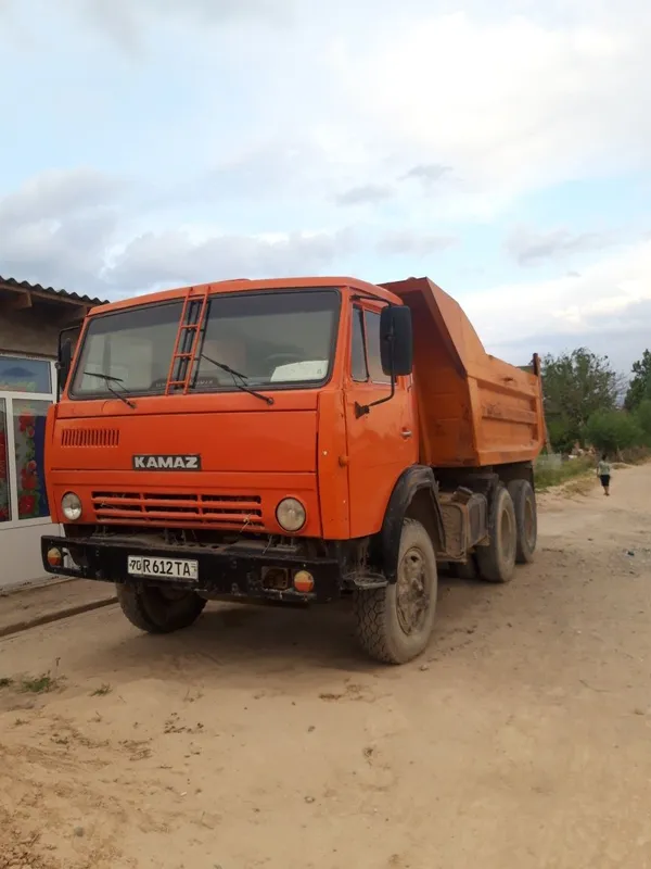 KAMAZ samasval sotiladi