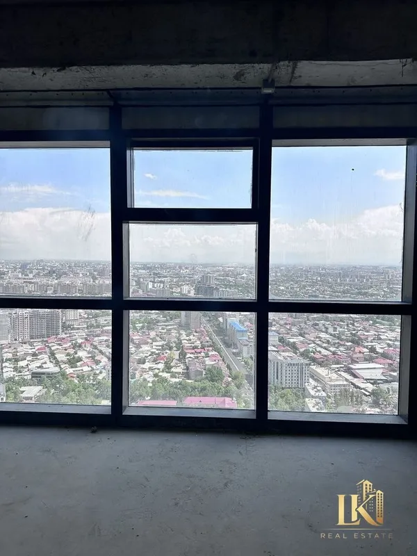 Продаётся 2-комнатная квартира в ЖК Piramit Tower 9