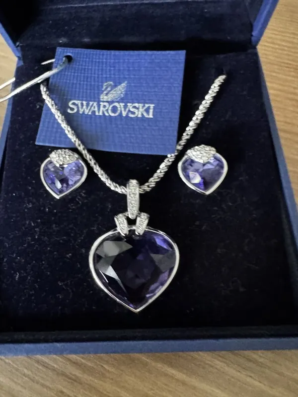 Ювелирный гарнитур Swarovski Oceanic 2 Ювелирный гарнитур Swarovski Oceanic 2